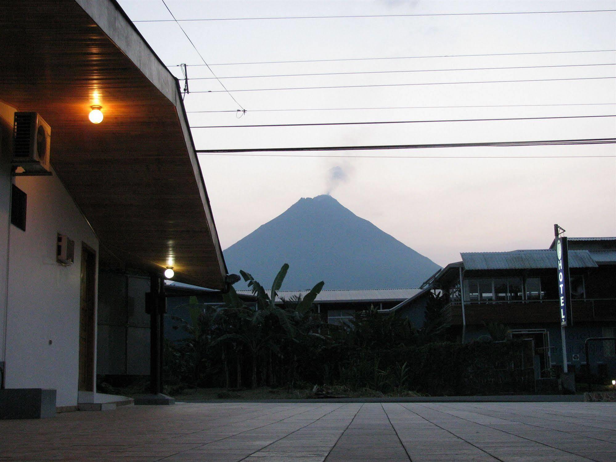 Hotel El Volcan La Fortuna 外观 照片